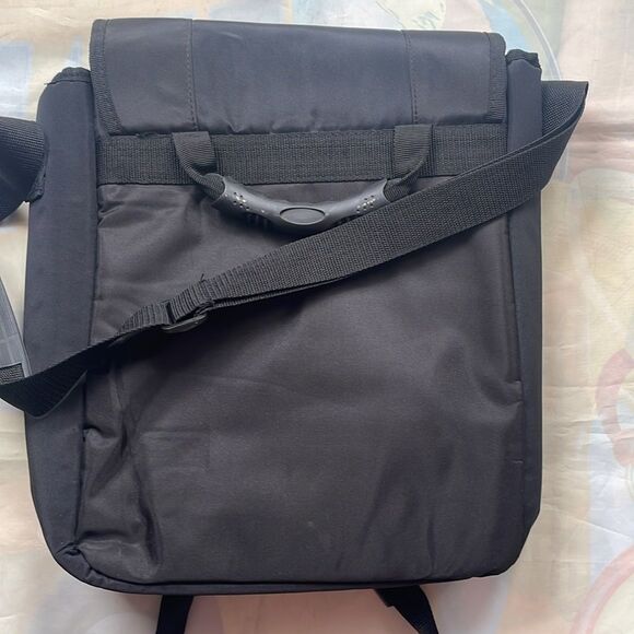 Club Wyndham Black Padded Laptop Messenger Shoulder Black Bag Travel Tote New - Picture 8 of 10